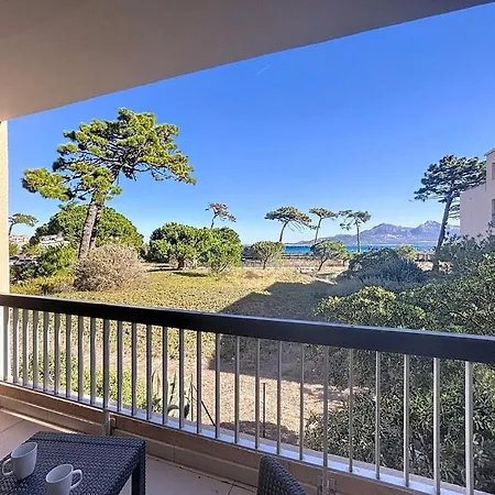 Vue A - Le Paradis Les Pieds Dans L'eau *