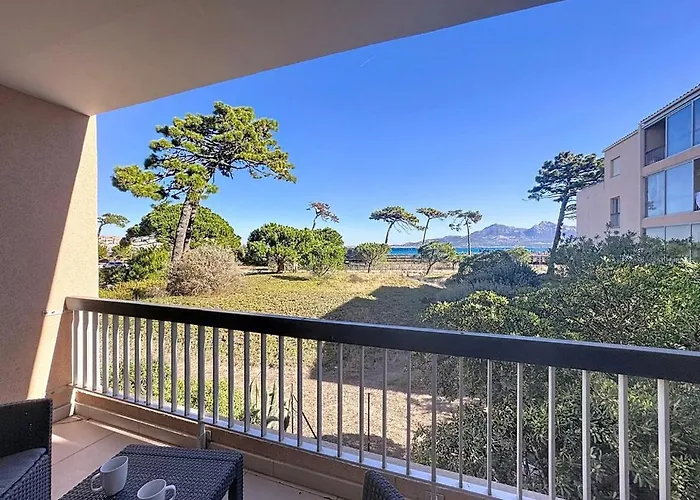 Vue A - Le Paradis Les Pieds Dans L'eau *
